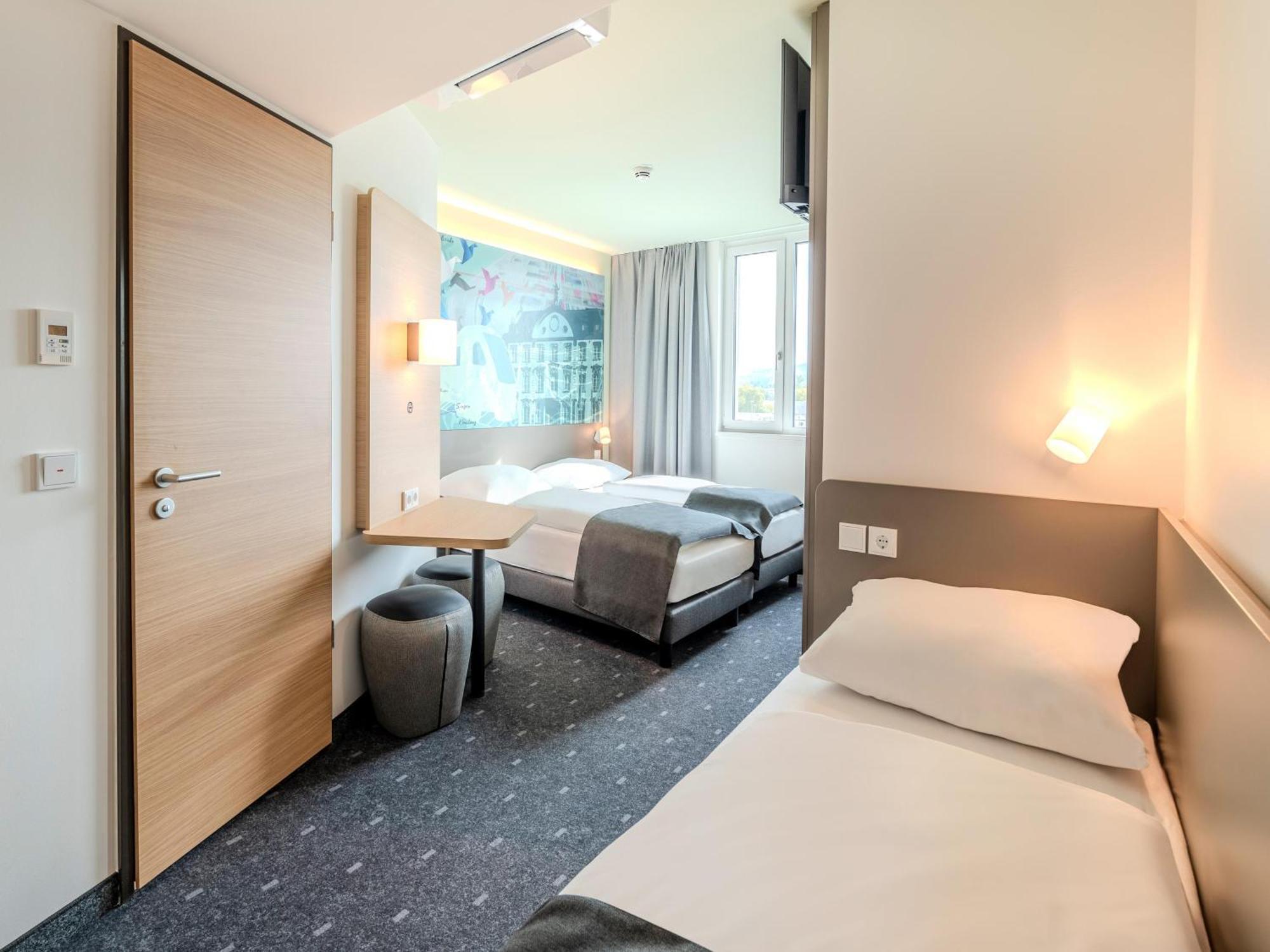 B&B Hotel Offenburg-Hbf Exterior photo